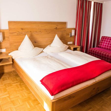 Landgasthaus Zur Linde, Neusatz Bühl Dış mekan fotoğraf